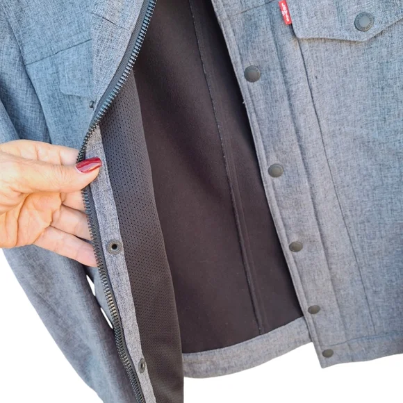 Levi's Strauss & Company, Grey Zip Snap Trucker Utility Jacket, Men Size Small - Picture 8 of 16